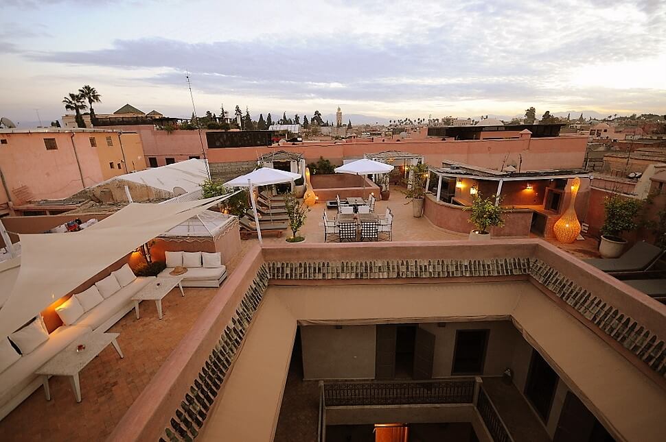renting cheap riad marrakech with swimming pool